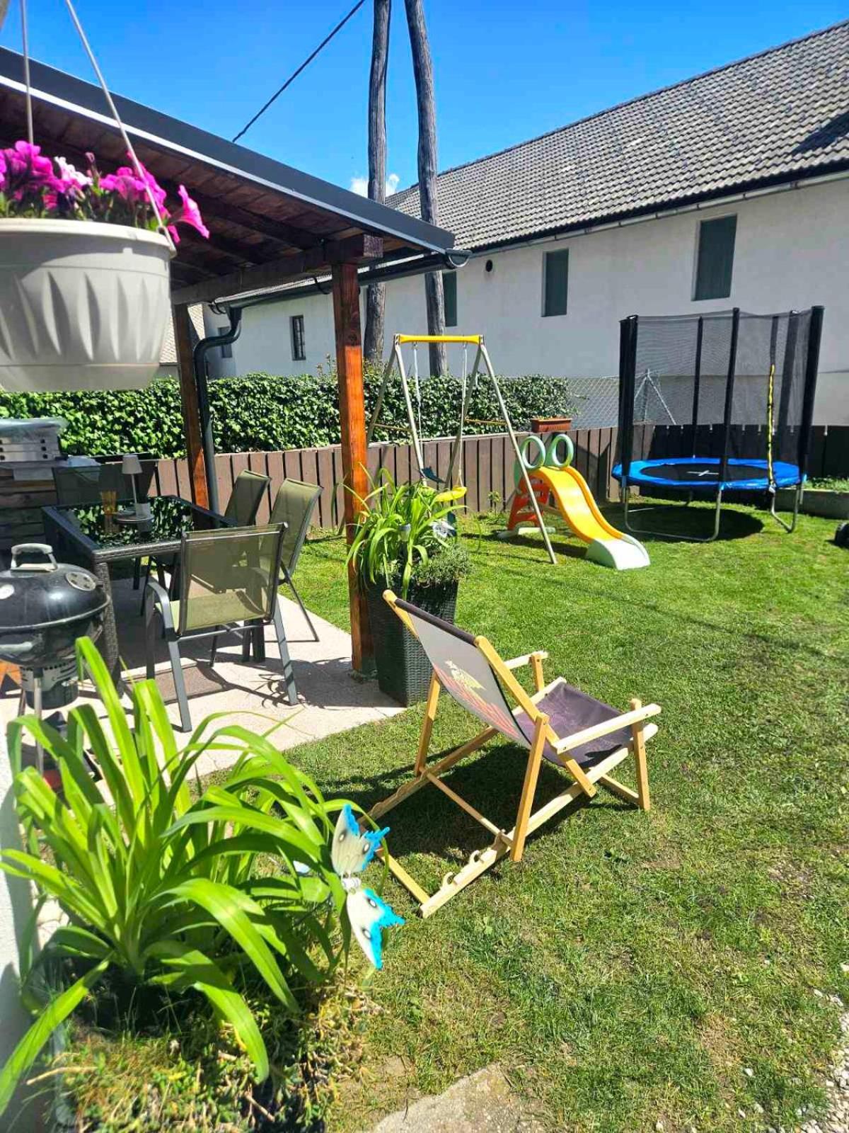 Apartments Karin Блед Екстериор снимка